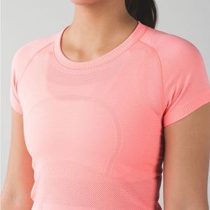 Lululemon swiftly tech short sleeve